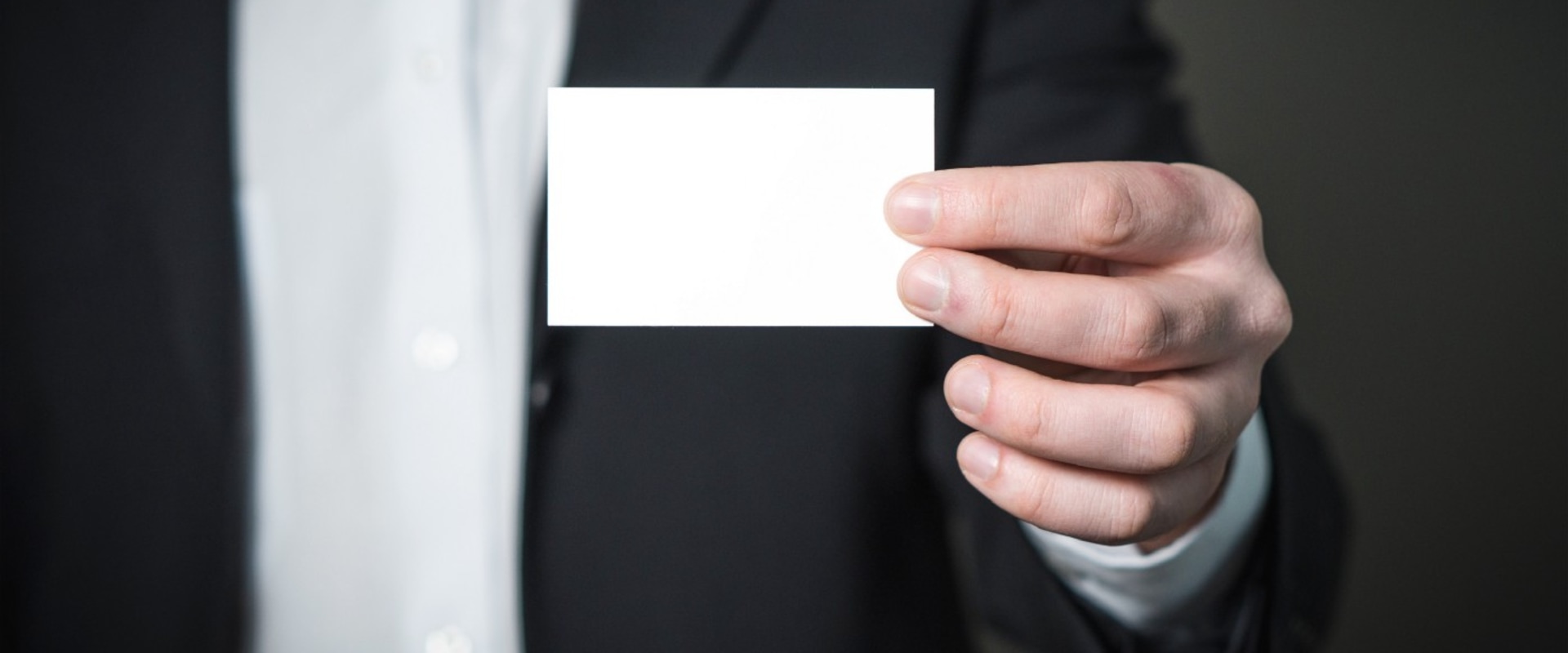 10 Tips for Creating an Effective Business Card